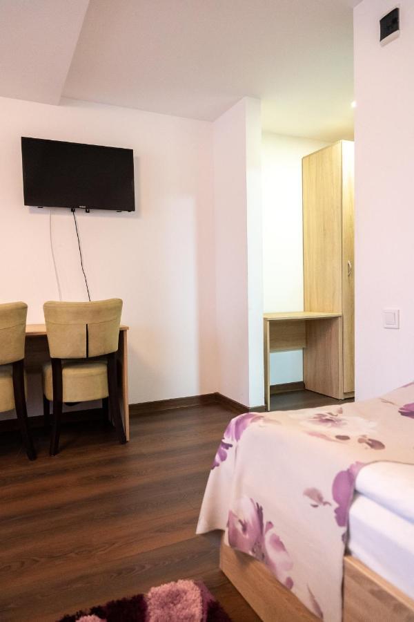 Vila Club Dioda Cicanesti Экстерьер фото