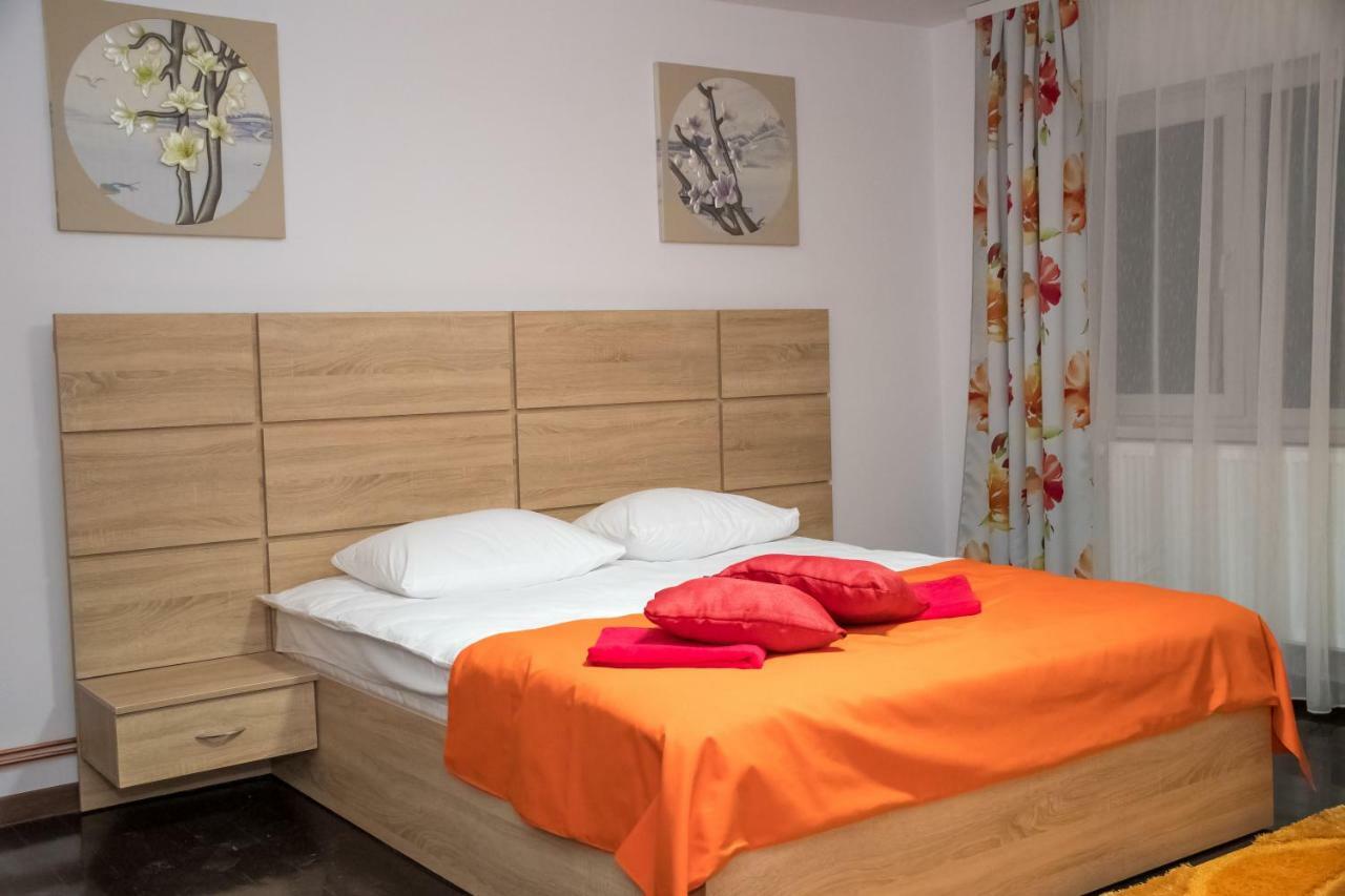 Vila Club Dioda Cicanesti Экстерьер фото