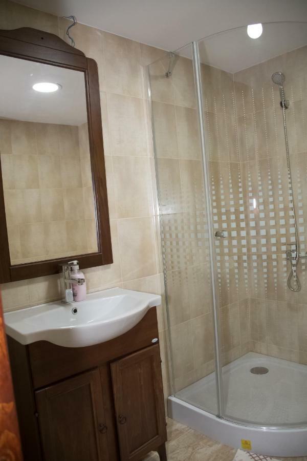 Vila Club Dioda Cicanesti Экстерьер фото