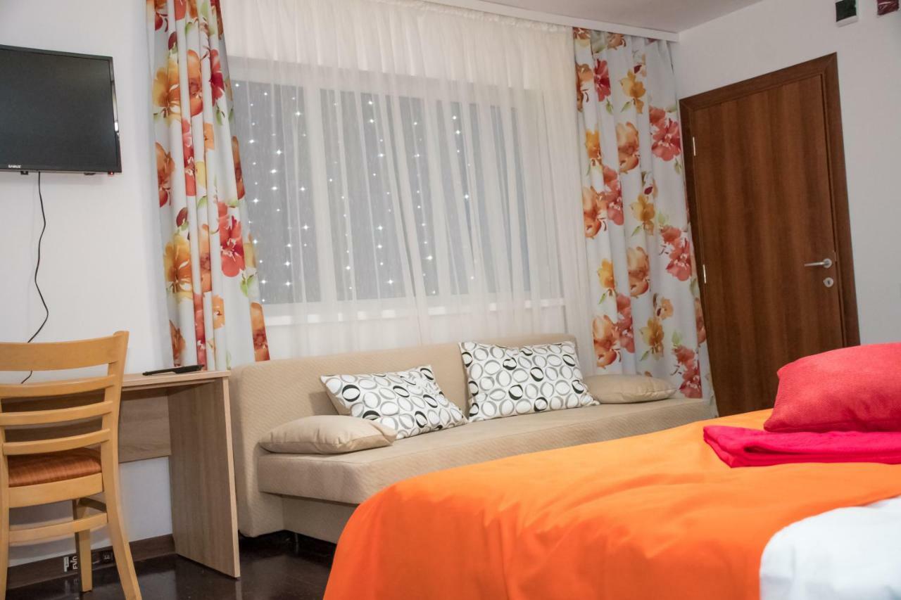Vila Club Dioda Cicanesti Экстерьер фото
